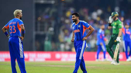 The pull of spin, the choice of seam