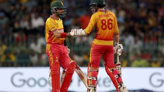 Bennett fifty, Raza blitz power Zimbabwe in thrilling win over Sri Lanka