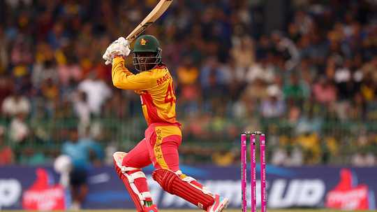 Zimbabwe learn to live with the noise