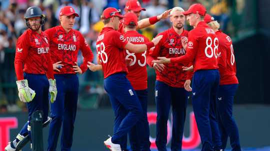 Spin in focus again as high-flying England eye Pakistan scalp
