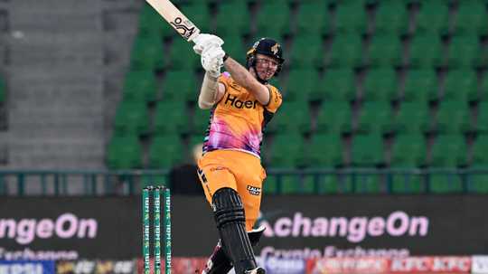 Bracewell, Samad cameos deliver winning start for Zalmi