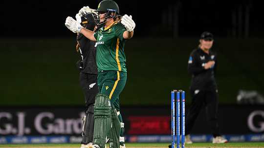 Reyneke's last-ball six on ODI debut seals dramatic win for SA
