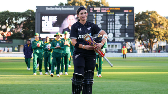 Kerr's 179 powers record chase as New Zealand level series