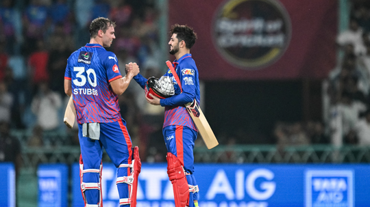IPL Pulse: Brick-breaking and chase trending