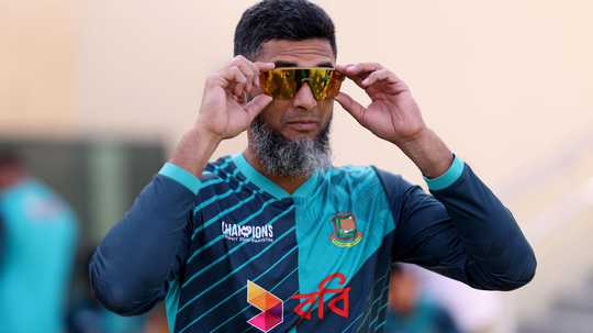 Mahmudullah keeps coaching option open as he mentors Nayeem