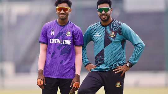 Bangladesh hand Abdul Gaffar Saqlain maiden call-up for NZ T20Is