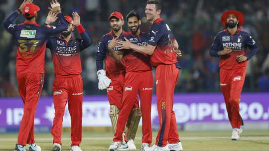 Hazlewood, Bhuvneshwar dismantle Delhi Capitals 