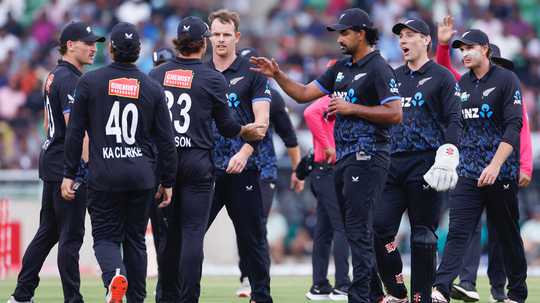 Jacobs, Clarkson fire New Zealand to series-leveling win