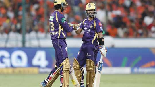 Raghuvanshi, Rahane propel KKR after SRH's collapse