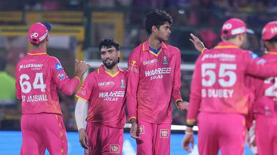 Data Shorts: Jaipur, fading bowling and Royals' familiar second-half wobble
