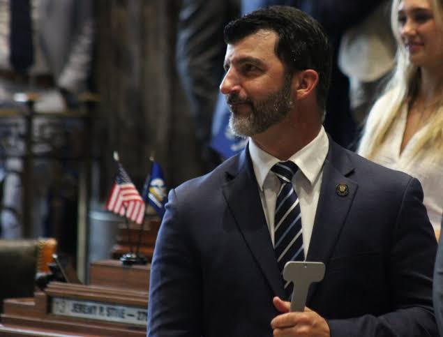 Louisiana lawmakers to begin congressional map revisions Friday