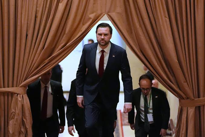 U.S. and Iran Fail To Reach Deal on Ending War After Marathon Talks