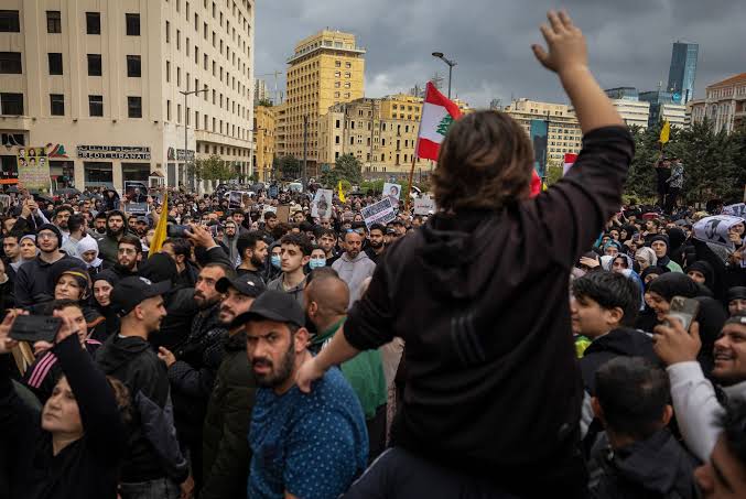 Live updates: High-stakes US-Iran peace talks set to kick off in Pakistan