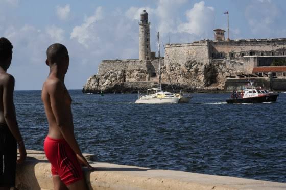 Missing aid boats land in Cuba after being located by Mexican navy