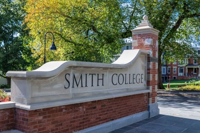 Department of Education opens investigation into Smith College for admitting trans women