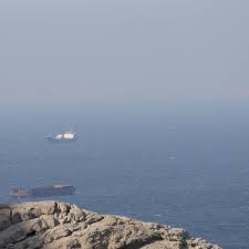 Iran tightens control of Strait of Hormuz, Trump warns against 'blackmail'