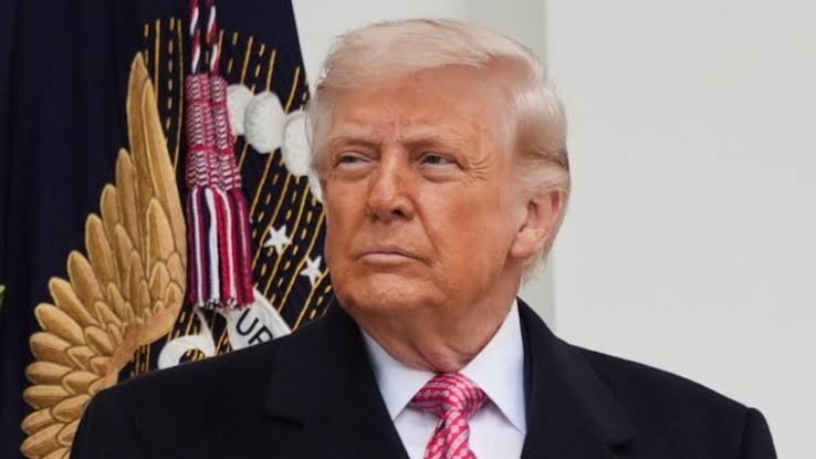 Iran says it's 'waiting' for a possible U.S. ground assault as 3,500 troops arrive in Middle East