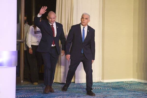 Former Israeli Premiers Join in Bid to Oust Netanyahu in Elections