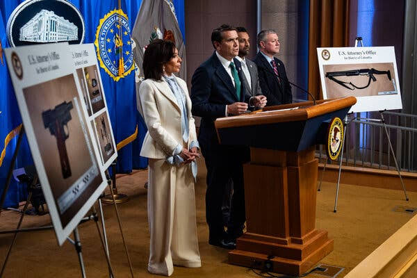 Adopting Trump’s Voice, Justice Dept. Asks Judge to Let Ballroom Proceed