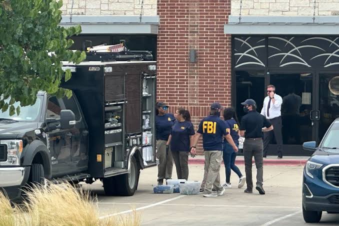 Two killed, three injured in shooting at Carrollton shopping mall