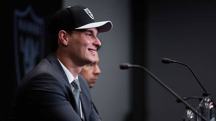 Top quotes from Fernando Mendoza's introductory press conference