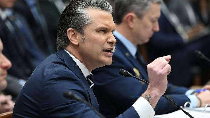 Pentagon Puts Iran War Cost at $25 Billion as Hegseth Berates Skeptics