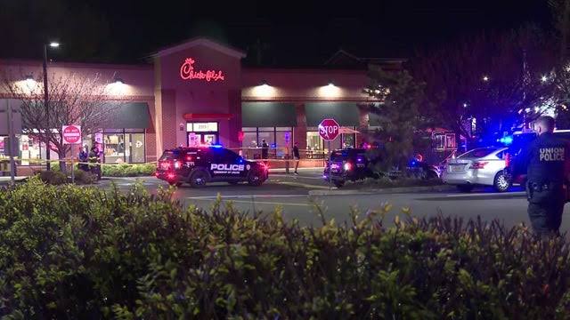 1 dead, 6 hurt in Chick-fil-A shooting in Union Township, N.J., investigators say - CBS New York