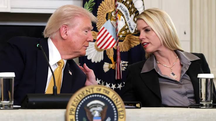 Bondi’s DOJ Secretly Hands Trump a Major Gift
