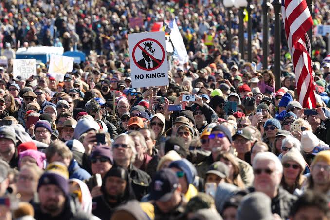 The latest: Flagship ‘No Kings’ rally at the State Capitol celebrated Minnesota while taking on Trump