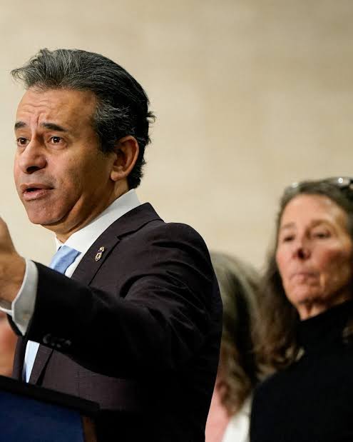 Trump says US FDA Commissioner Makary is out