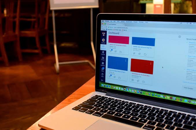 Harvard Canvas Site Goes Down After University Listed in Instructure Breach