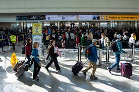 Major US airports return to normal as TSA workers get paid