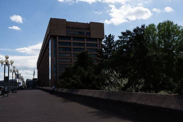 Postal Service, Under Pressure, Now Faces Trump’s Mail Ballot Order