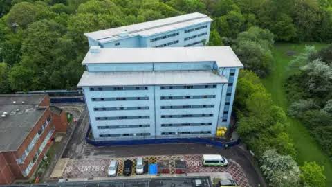 People begin leaving hospital after hantavirus isolation