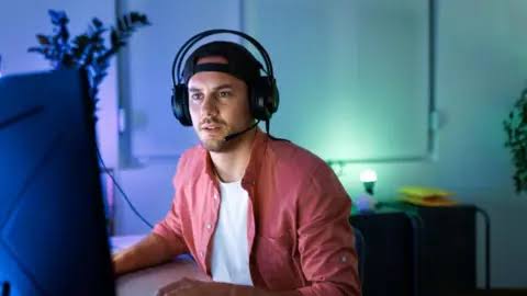 The FAA wants gamers to apply for air traffic control jobs