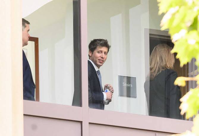 OpenAI’s Sam Altman takes the stand to fend off Elon Musk’s accusations he ‘stole a charity’