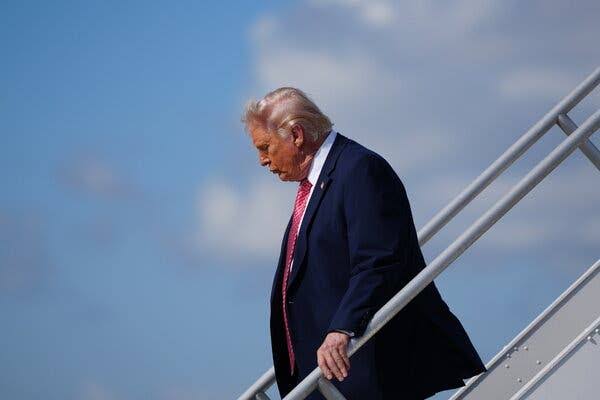 Justice Dept. Struggles to Respond to Trump’s Suit Against I.R.S.