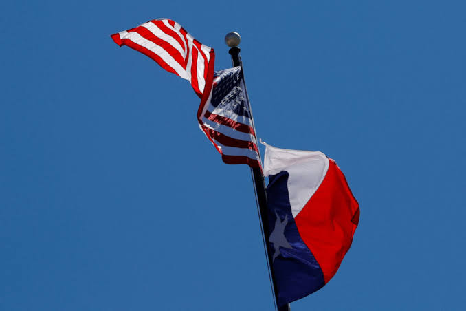 Appeals court rules Texas can require public schools to display Ten Commandments in class