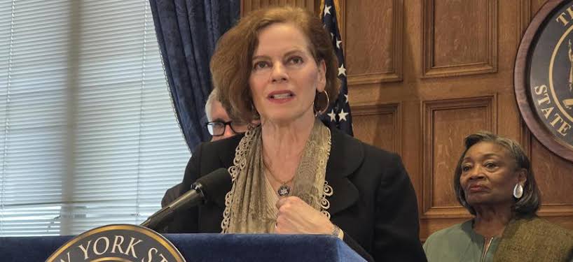 Upstate Dems push for pied-à-terre tax outside NYC