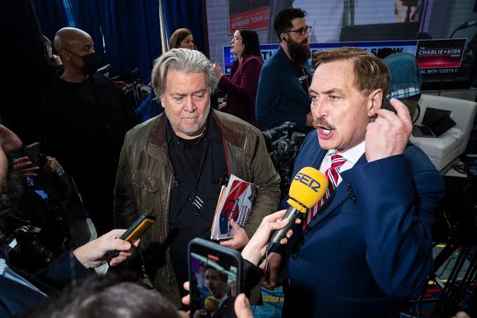 Supreme Court sides with Steve Bannon in bid to dismiss Jan. 6 conviction