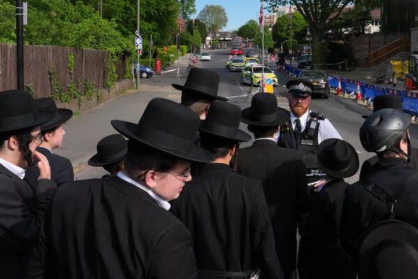 Suspect in UK Stabbing Attack on Jewish Men Faces Third Attempted Murder Charge