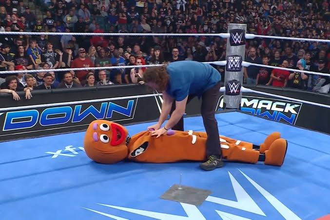 WWE SmackDown results, live discussion (May 8, 2026): Requiem for a gingerbread