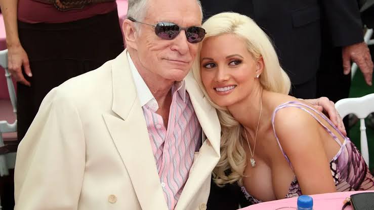 Former Playboy Bunny Holly Madison breaks down ‘weird’ sex ritual Hugh Hefner expected everyone to do