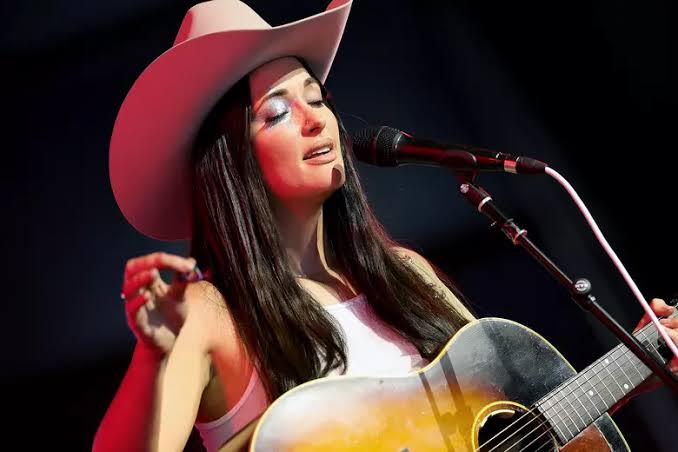 Kacey Musgraves’ Grandmother Was Hospitalized in the Middle of Her ‘Dry Spell’ Video Shoot