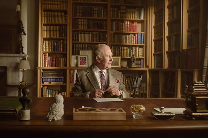 King Charles Enlists an Animal Relay Team to Deliver David Attenborough's 100th Birthday Card in Sketch