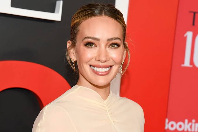 Hilary Duff is a Sports Illustrated Swimsuit cover star — and fueling online discourse with her 'stronger, not smaller' mantra