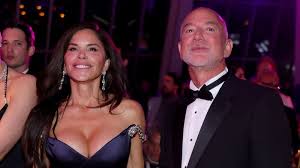 ‘Devil Wears Prada’ Designer Brutally Roasts Lauren Sánchez’s Met Gala Dress