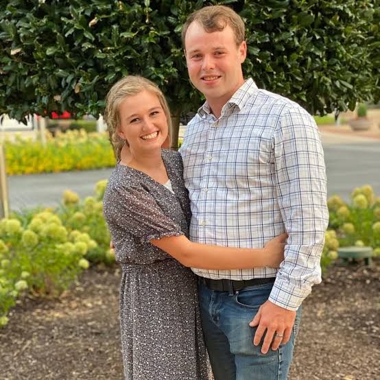 Kendra Duggar Tells Joseph Duggar She Hired Lawyer “Not for You” in Jail Phone Call After Arrest