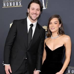 Hailee Steinfeld Shares First Photos of Her, Josh Allen's Baby Girl