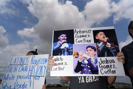 Teen mariachi trio detained by ICE to open for Kacey Musgraves in Texas